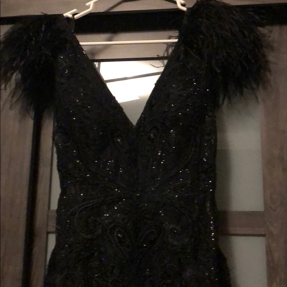 Porto’s&Scarlett black lightly beaded evening gown - Picture 6 of 8